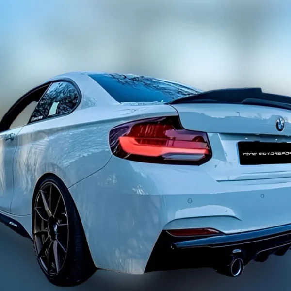 Alerón Trasero BMW Serie 2 F22 – Negro Brillante y Fibra carbono - Aleron